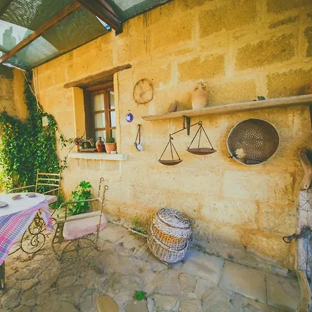 Castle Karpasia Agro At Rizokarpasso Vendégház