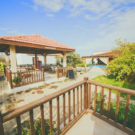 Castle Karpasia Agro At Rizokarpasso *