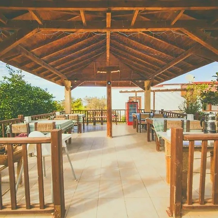 Guest house Castle Karpasia Agro At Rizokarpasso *