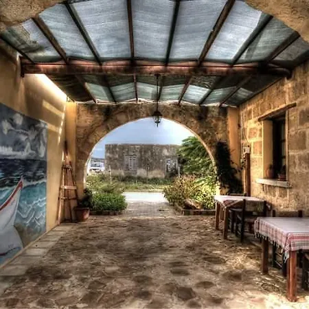 Castle Karpasia Agro At Rizokarpasso