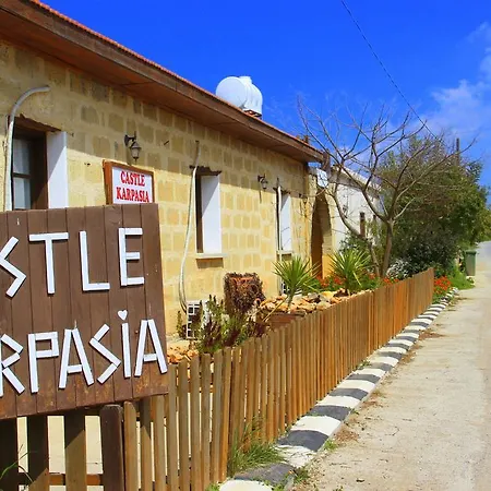 Castle Karpasia Agro At Rizokarpasso Konukevi *